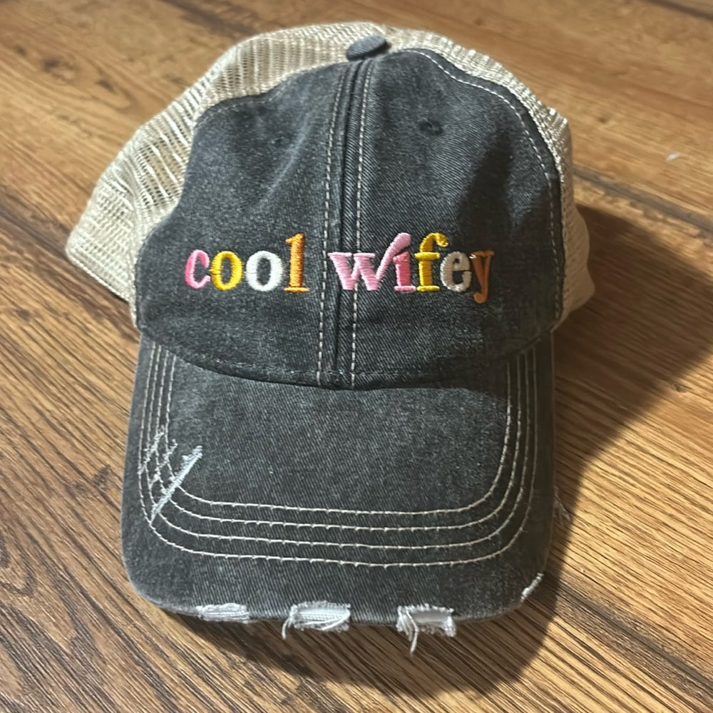 Cool Wifey hat